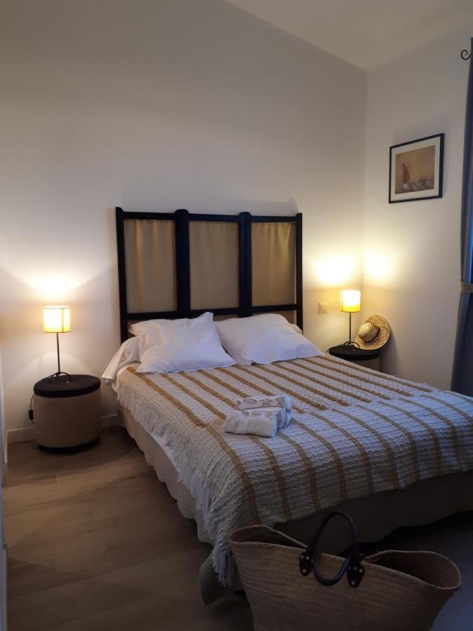 Bed and Breakfast Les Coronilles Сен-Максимен-ла-Сент-Бом Экстерьер фото